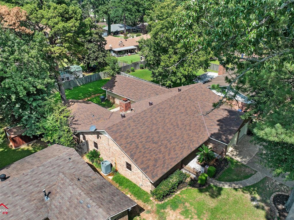 6214 Border Lane