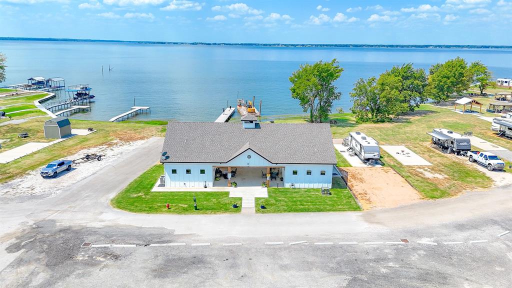 Peninsula Point - Land