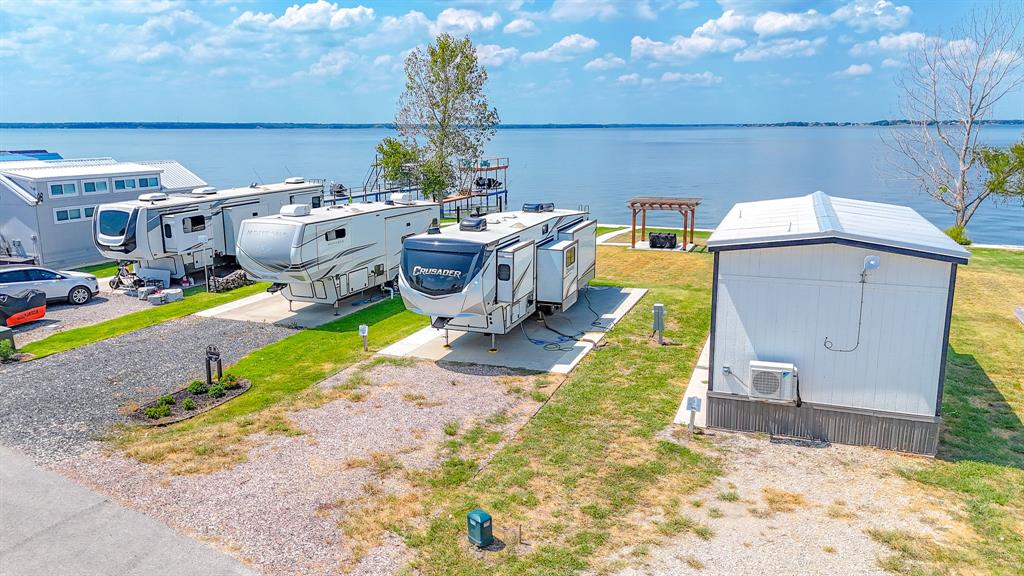 Peninsula Point - Land