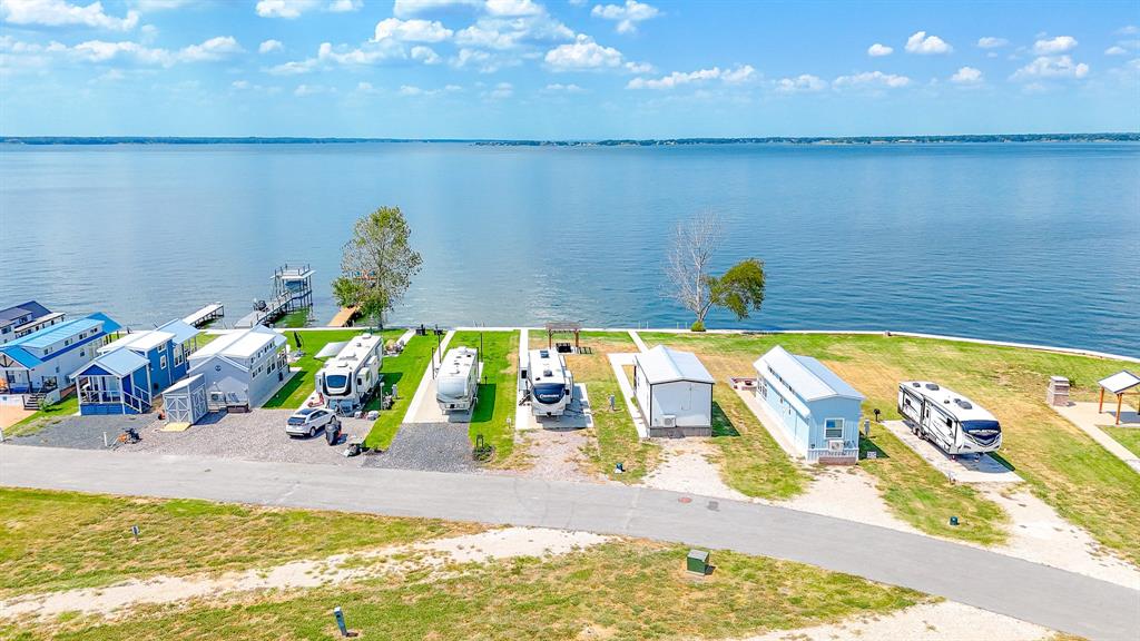 Peninsula Point - Land