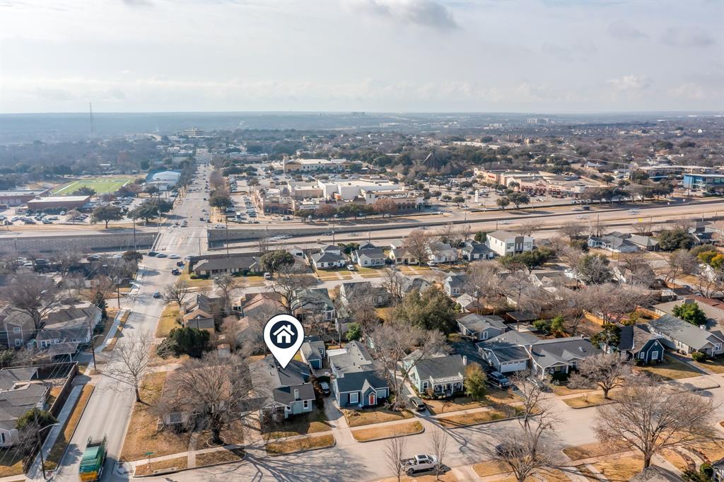 4605 Birchman Avenue