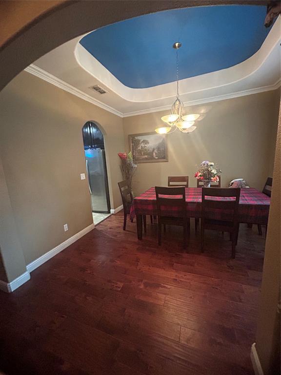 1425 Amherst Drive
