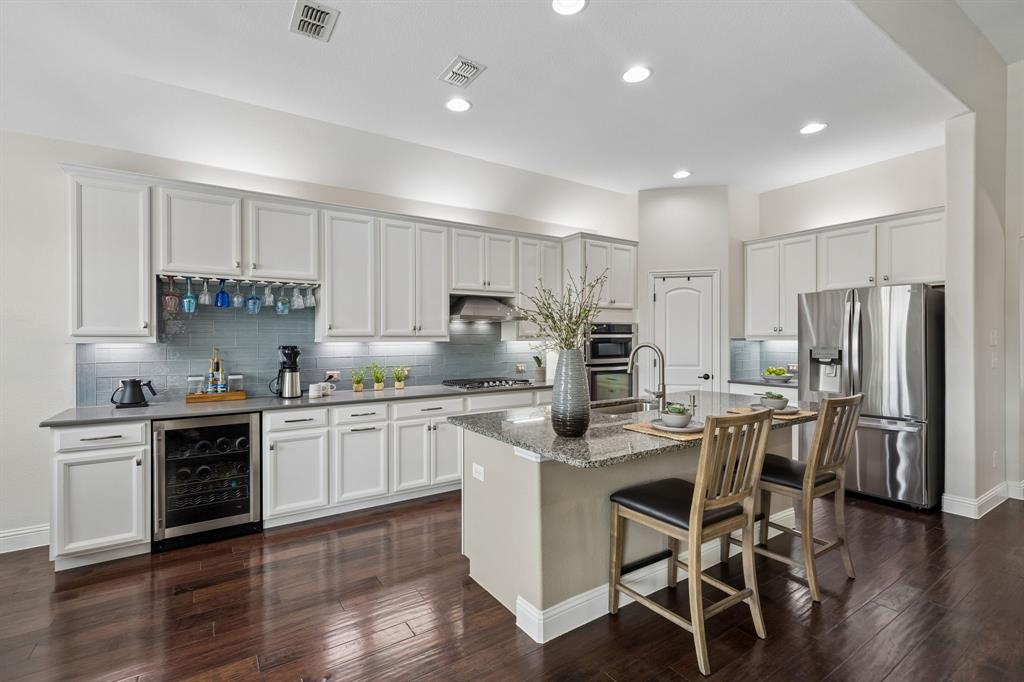 7412 Sabine Drive