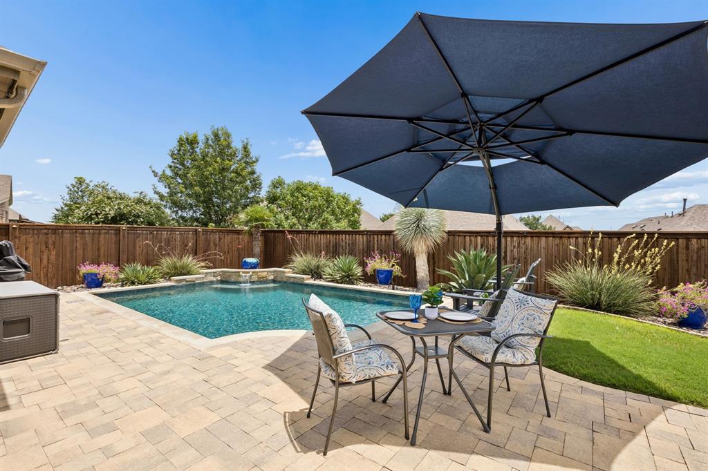 7412 Sabine Drive