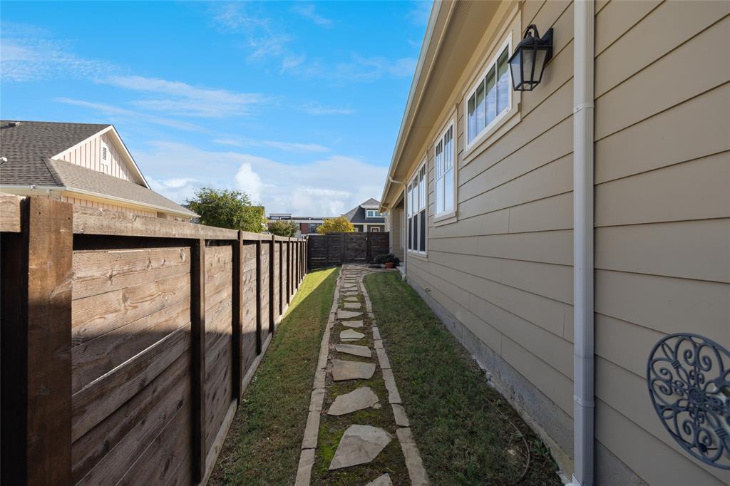 Villas of Hometown - Residential