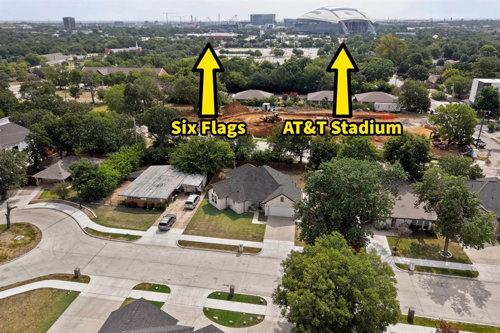 909 Marcellus Court