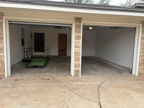 Photo of 5731 37th Street, Lubbock, TX 79407 (MLS # 21396288)