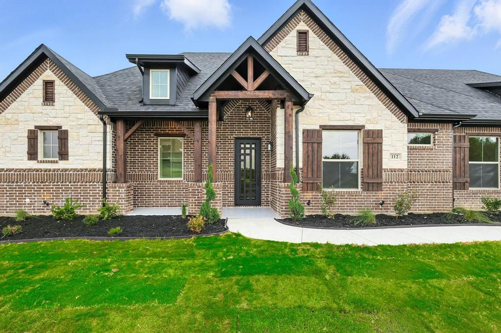 112 County road 4867