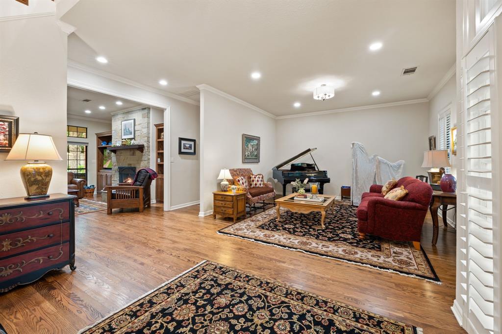 3833 Montecito Drive