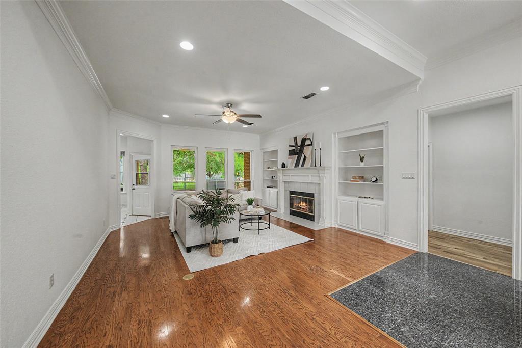 1304 Greenview Drive