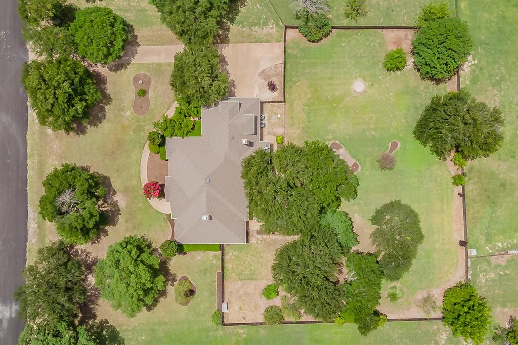 1304 Greenview Drive
