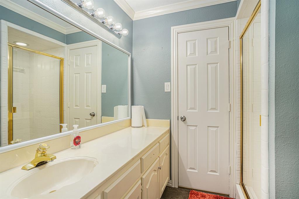 Forest Hills 01 - Residential