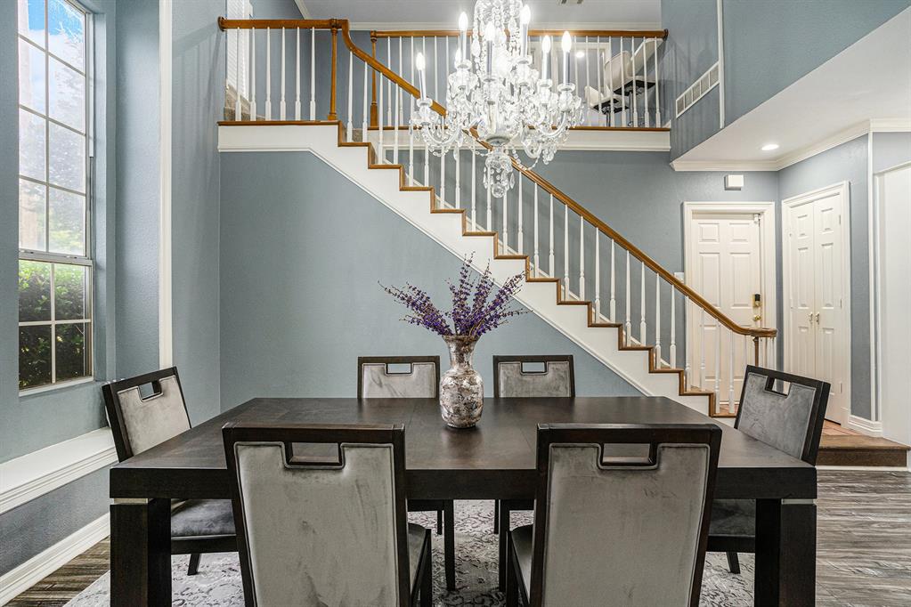 Forest Hills 01 - Residential