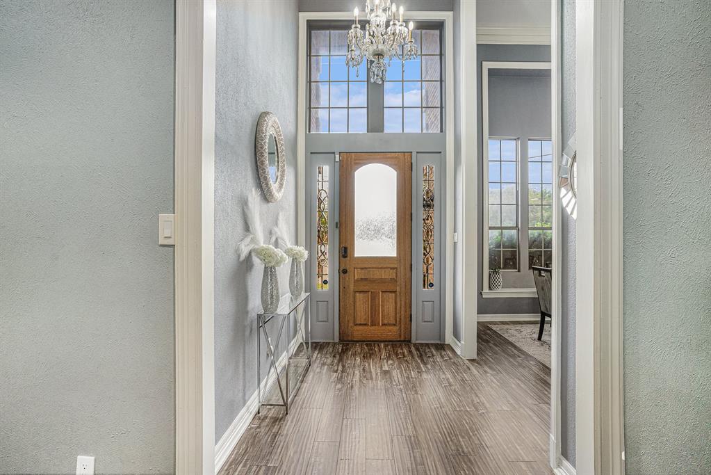 Forest Hills 01 - Residential