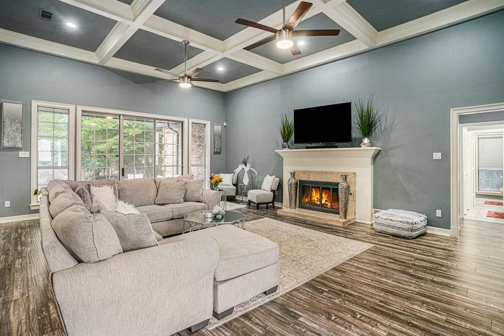 Forest Hills 01 - Residential