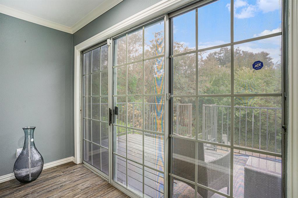 Forest Hills 01 - Residential