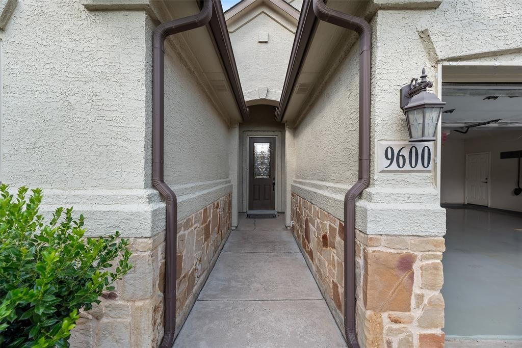 9600 Rosewood Drive