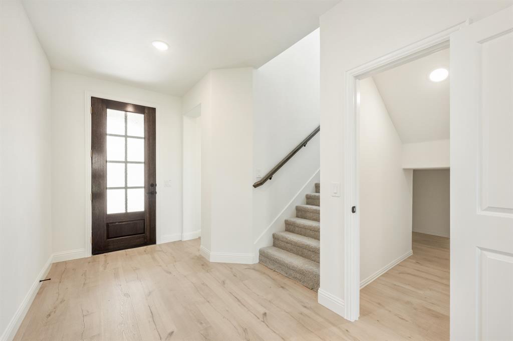 Abe's Landing - Residential