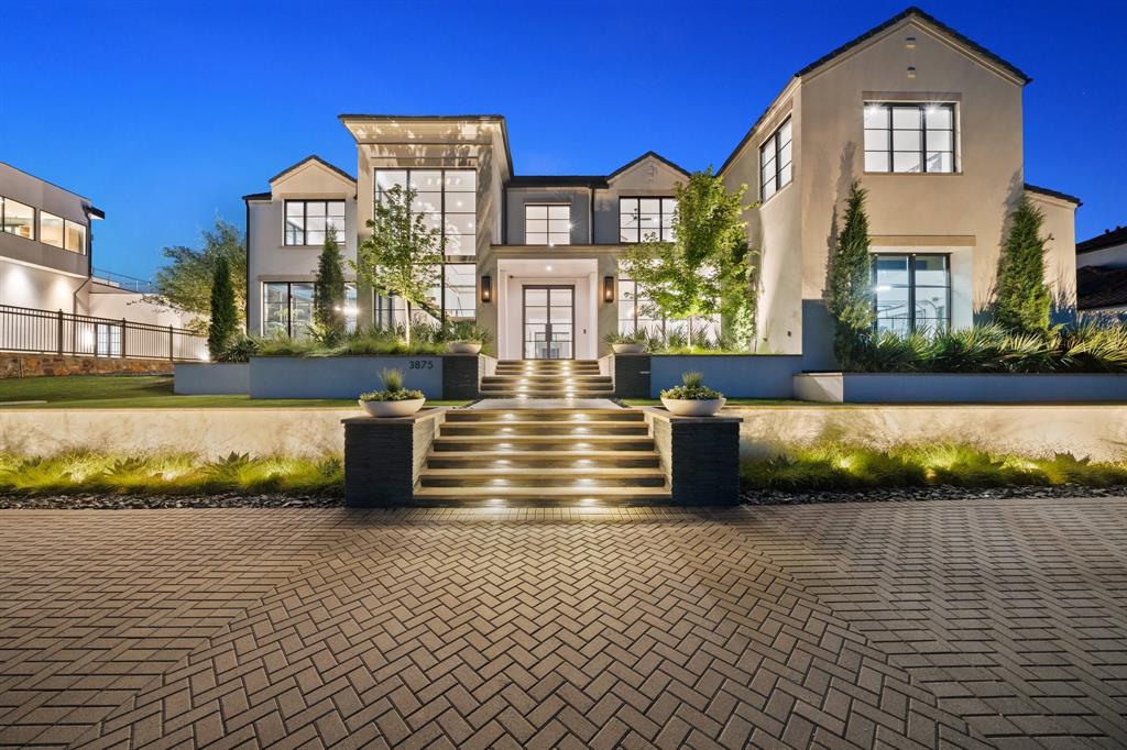 3875 Balfour Court