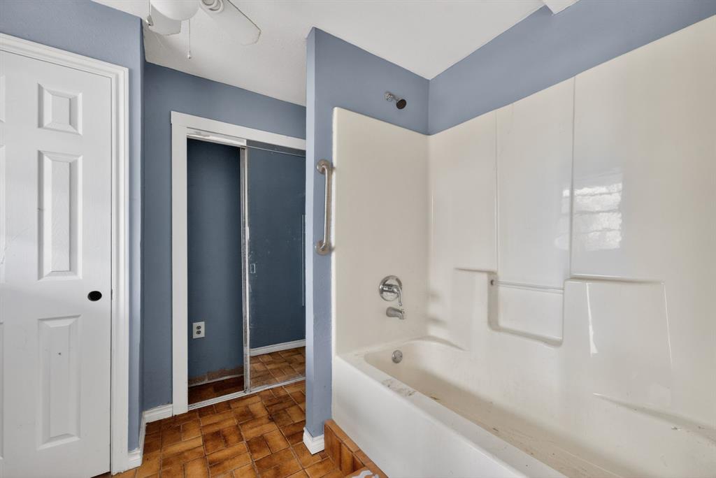 Eastwood Island - Residential