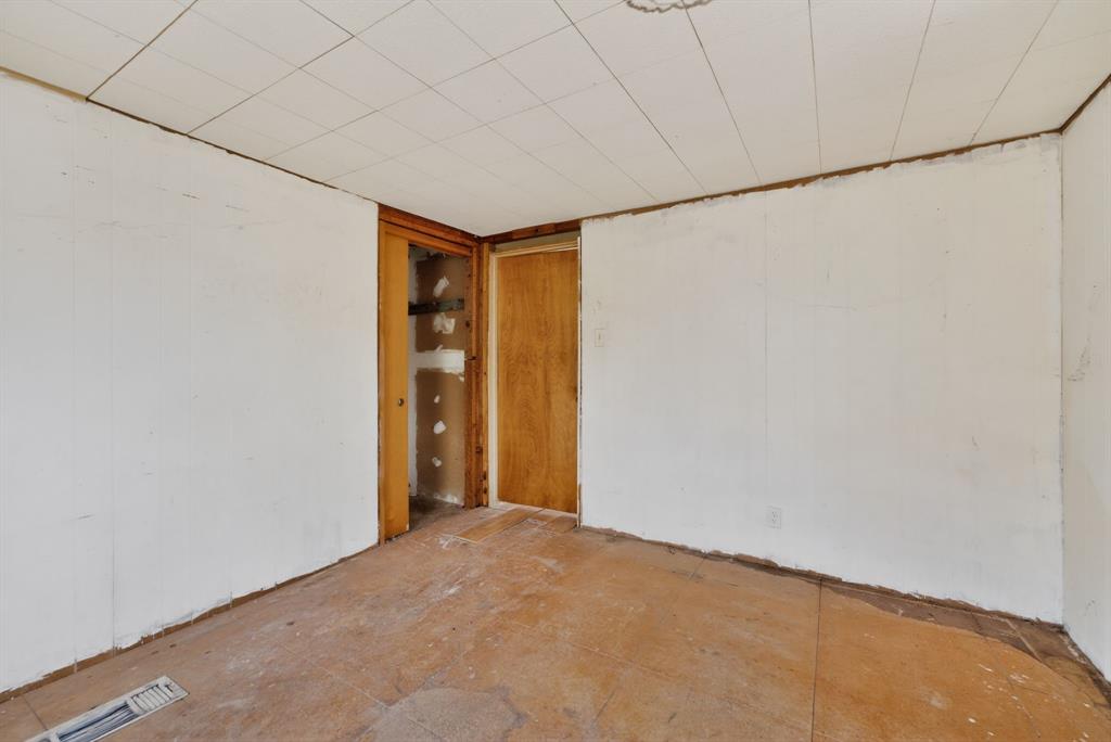 Eastwood Island - Residential