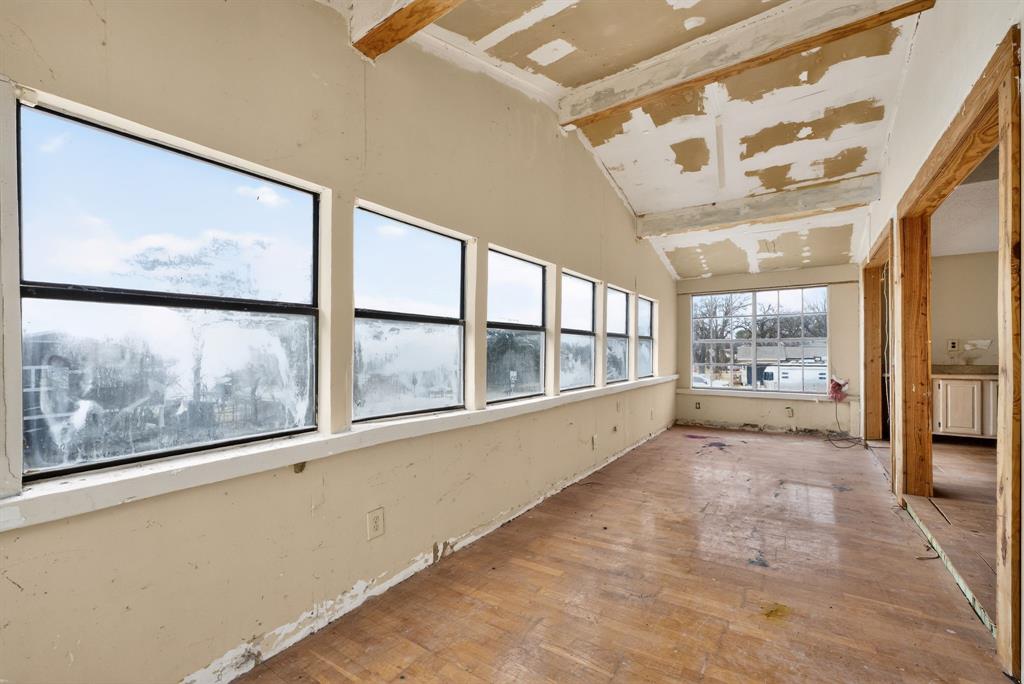 Eastwood Island - Residential