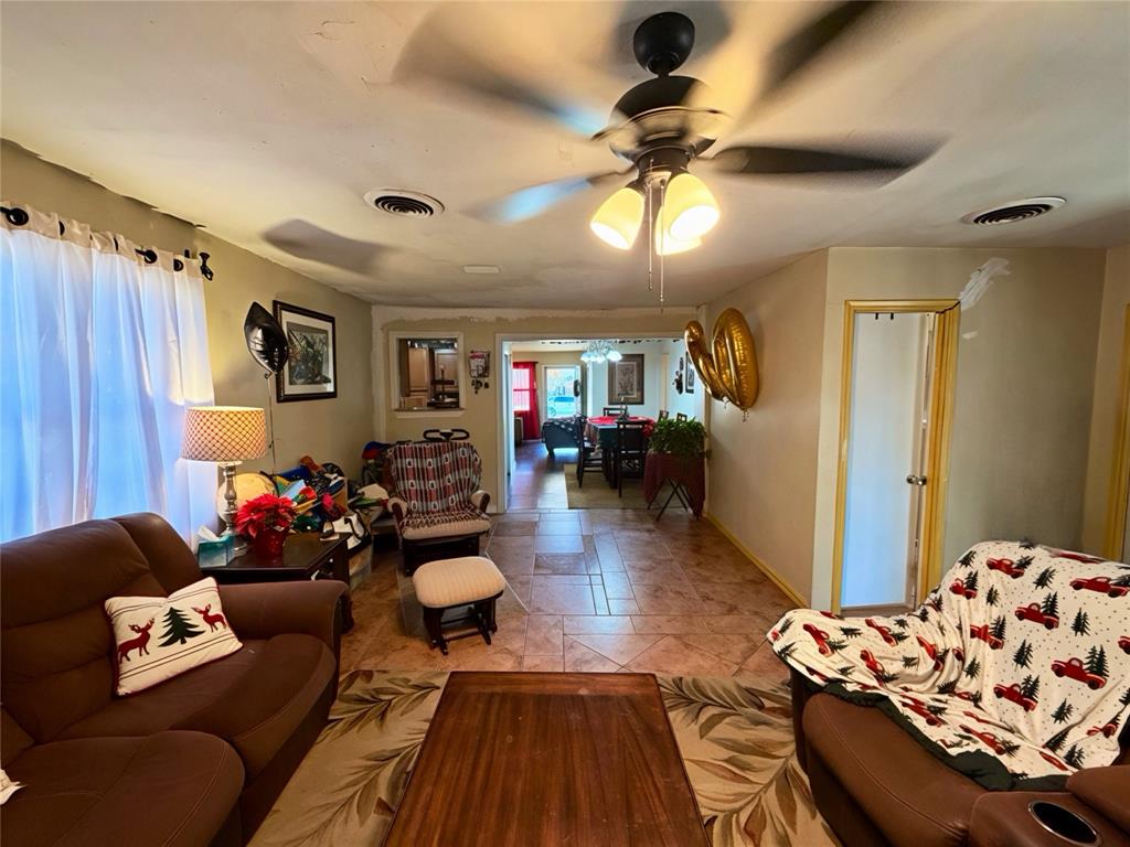 Valwood Park 20 - Residential