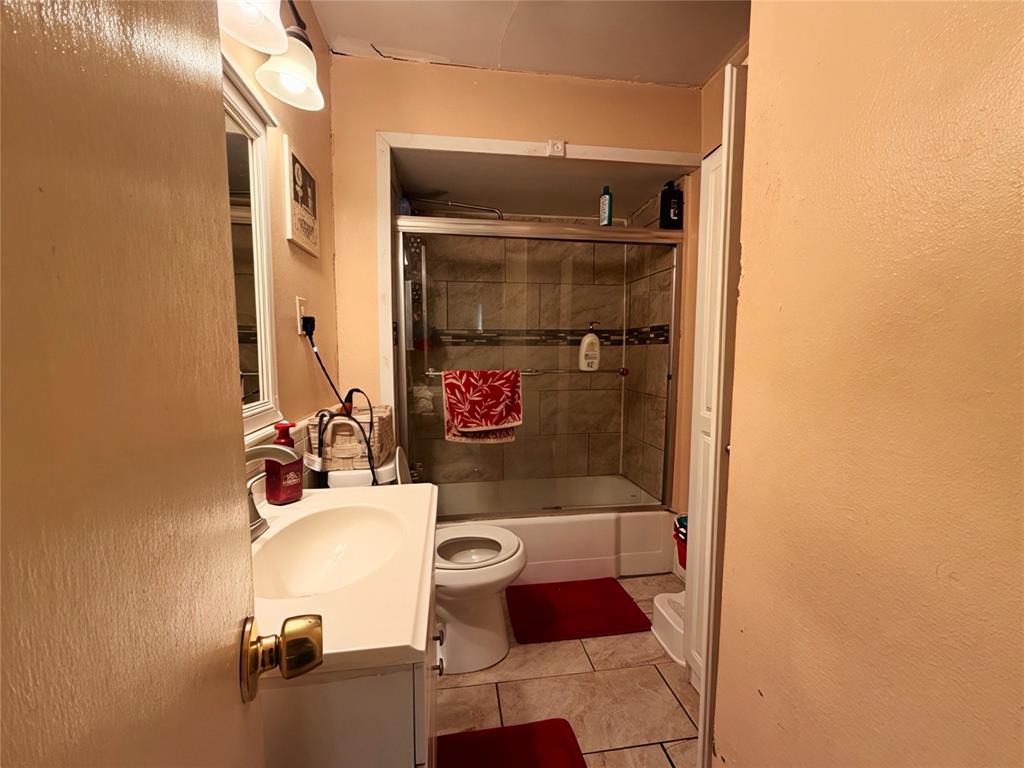 Valwood Park 20 - Residential