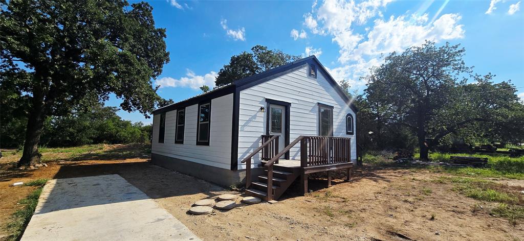 600 Windy Hill Lane