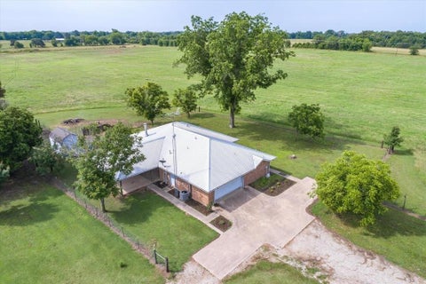 Photo of 290 A Vz County Road 3222, Wills Point, TX 75169 (MLS # 21359948)