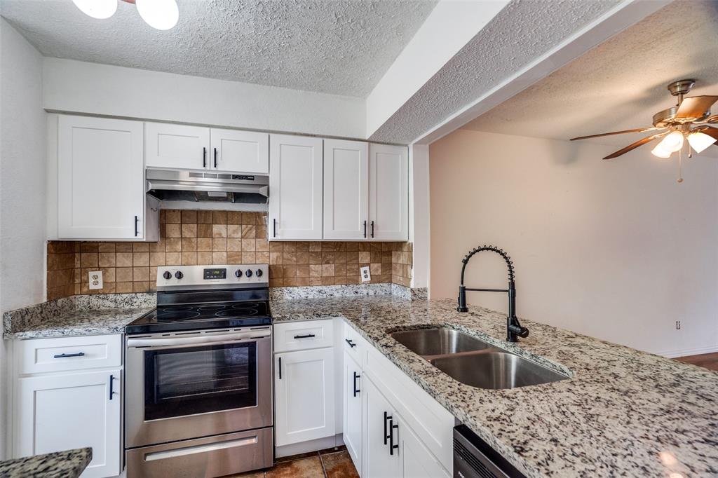 2500 E Park Boulevard O8