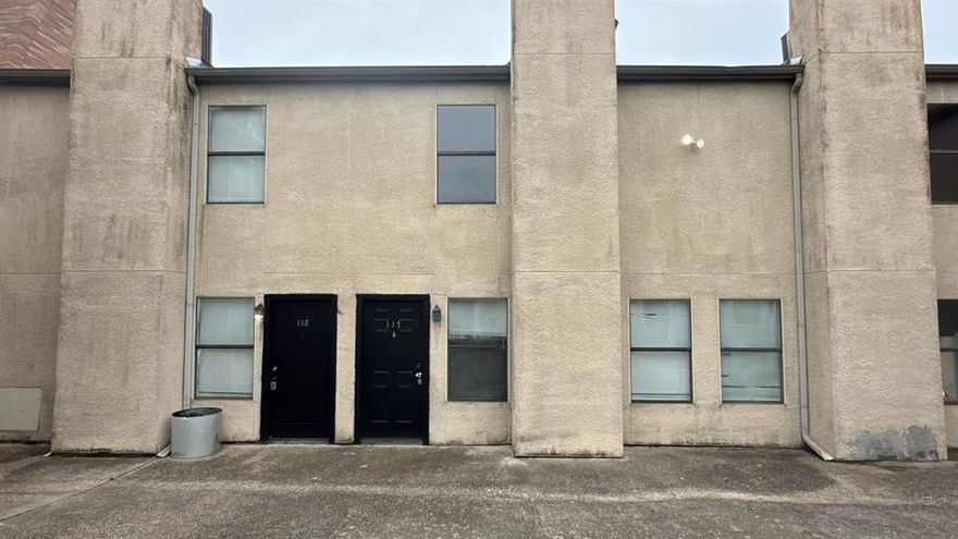 An excellent opportunity to add your personal finishing touches to this well-located condo in the desirable Fair Oaks subdivision. Offering 980 square feet, this unit features 2 bedrooms, 2 full bathrooms, and a convenient half bath—ideal for both comfort and functionality. Positioned in a prime location with easy access to major highways, dining, and entertainment, plus close proximity to downtown Dallas, this property offers both convenience and value. Don’t miss your chance to transform this space and make it your own—opportunities like this don’t last long.