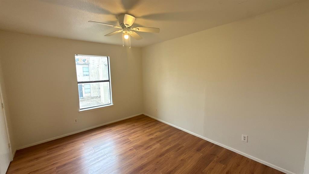 Fair Oaks Condos - Residential