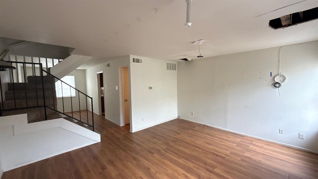Fair Oaks Condos - Residential