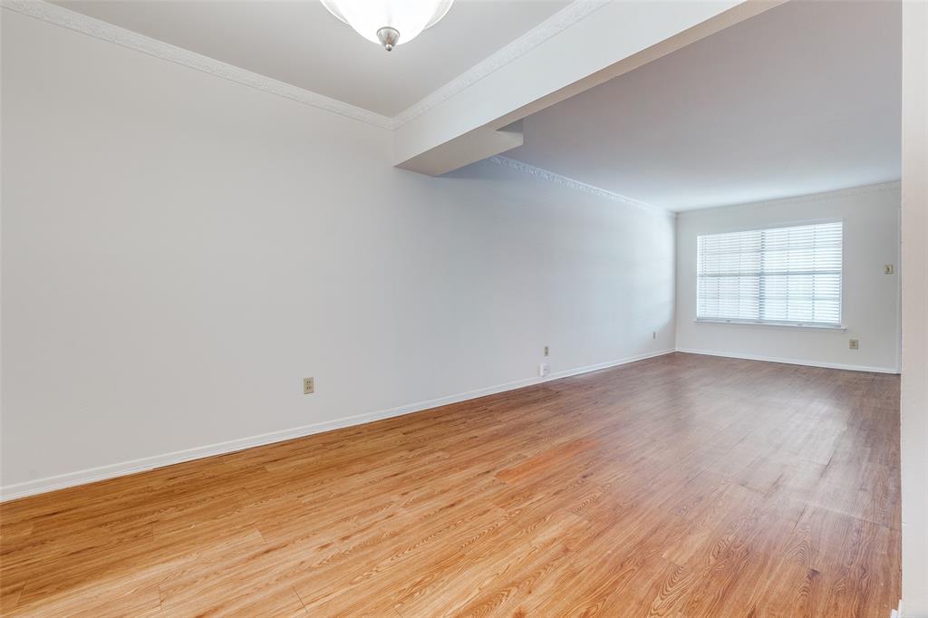 Williamsburg 01 Condo - Residential