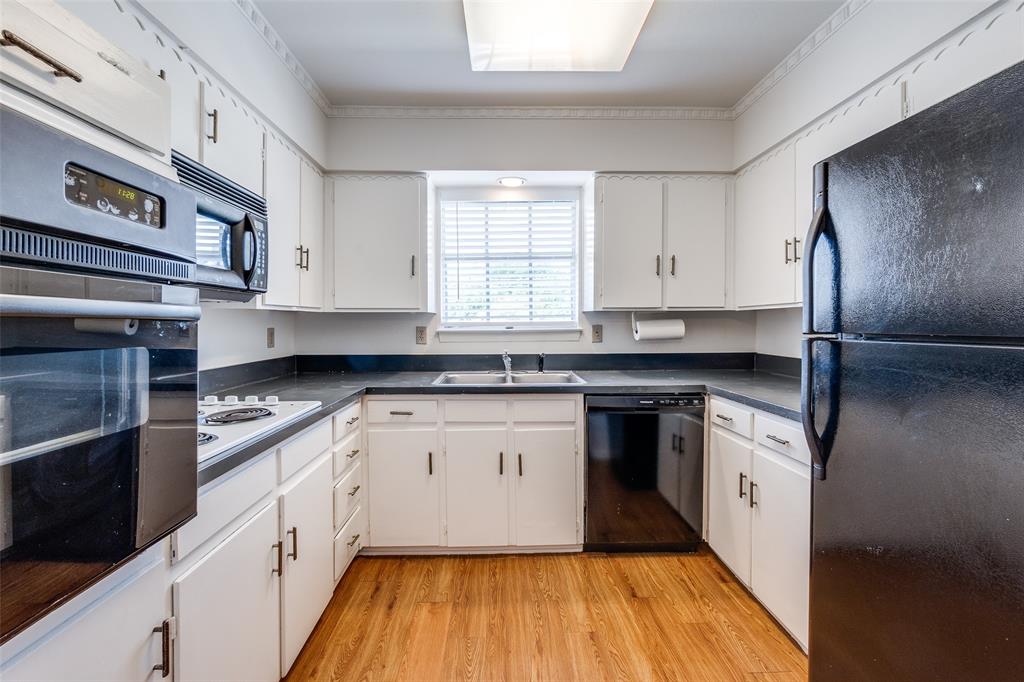 Williamsburg 01 Condo - Residential