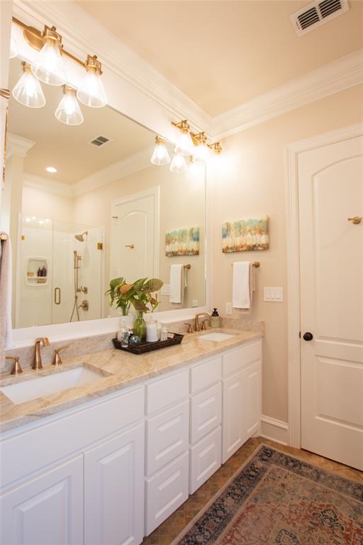 Hollytree Square - Residential