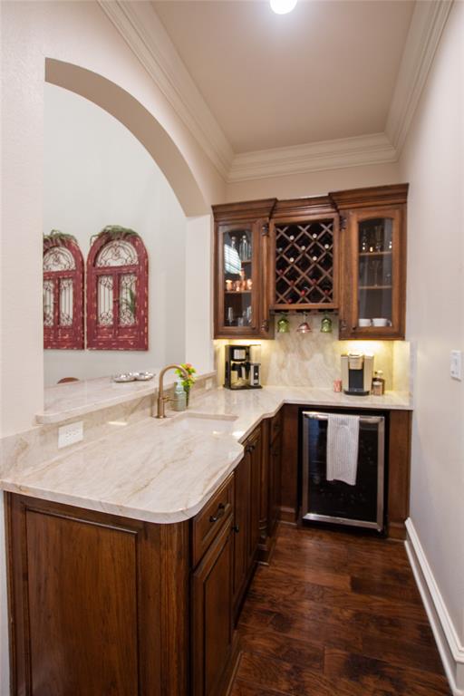 Hollytree Square - Residential