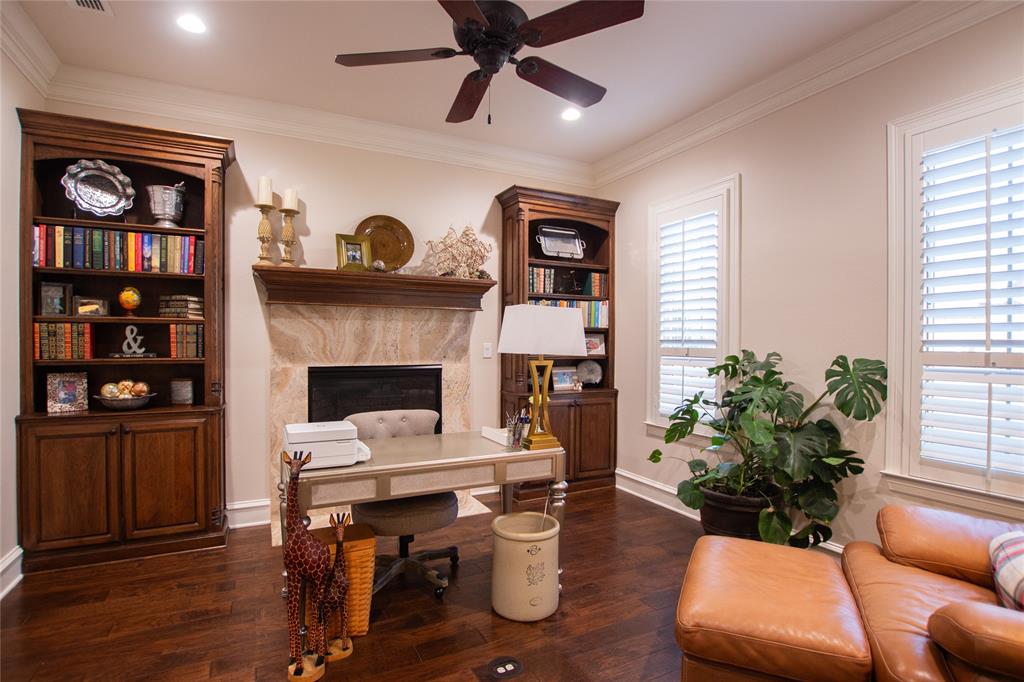 Hollytree Square - Residential