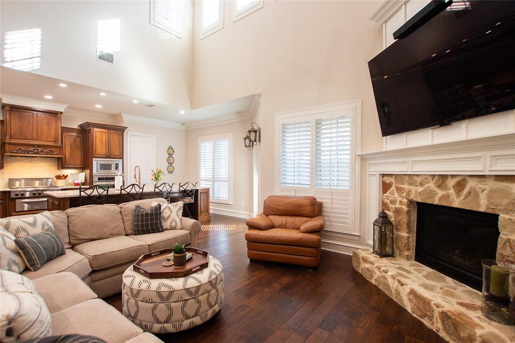 Hollytree Square - Residential