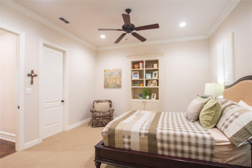 Hollytree Square - Residential