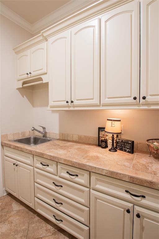 Hollytree Square - Residential