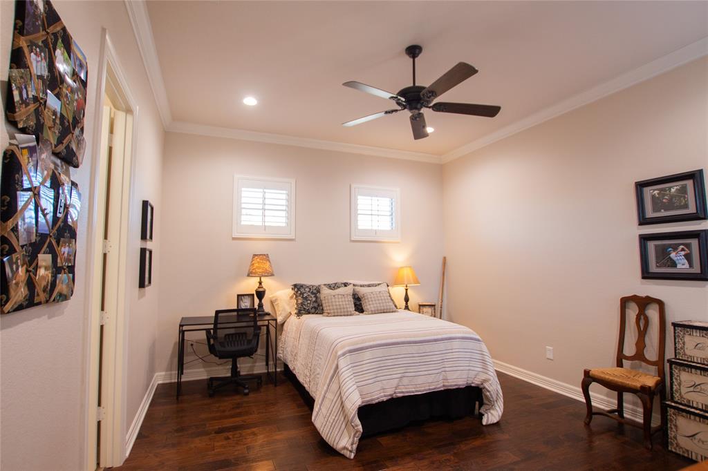 Hollytree Square - Residential