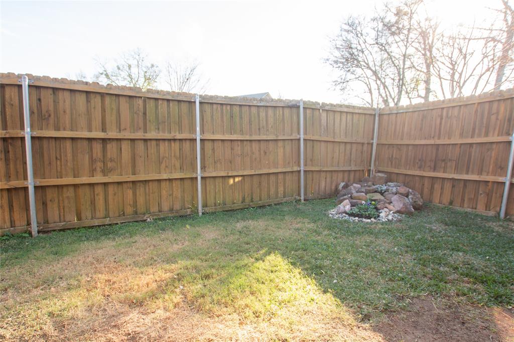 Hollytree Square - Residential