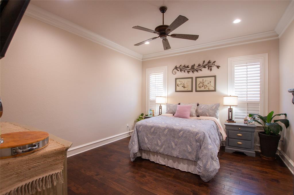 Hollytree Square - Residential