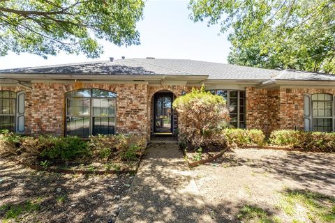 3008 Dibrell Drive Plano TX 75023