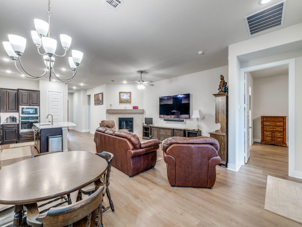 4805 Blackhawk Green Court