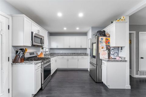 Tiny photo for 1429 Crestridge Drive, Mesquite, TX 75149 (MLS # 21200997)