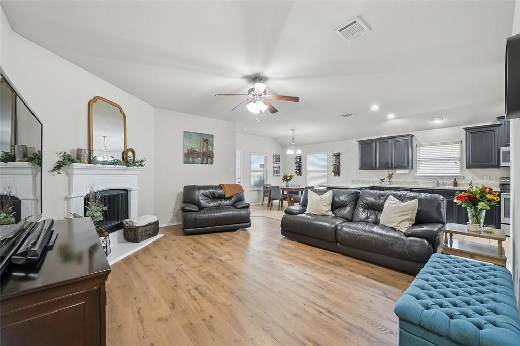 Brookville Estates Ph 1 - Residential