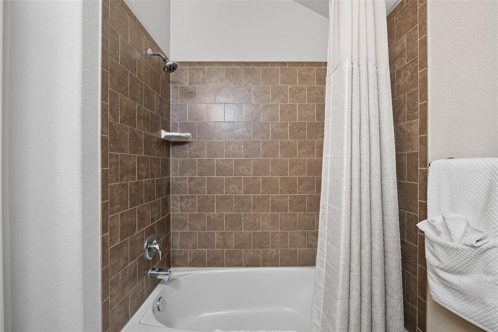 Brookville Estates Ph 1 - Residential